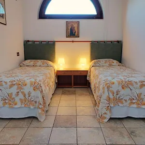 La Casa Di Famiglia Apartment